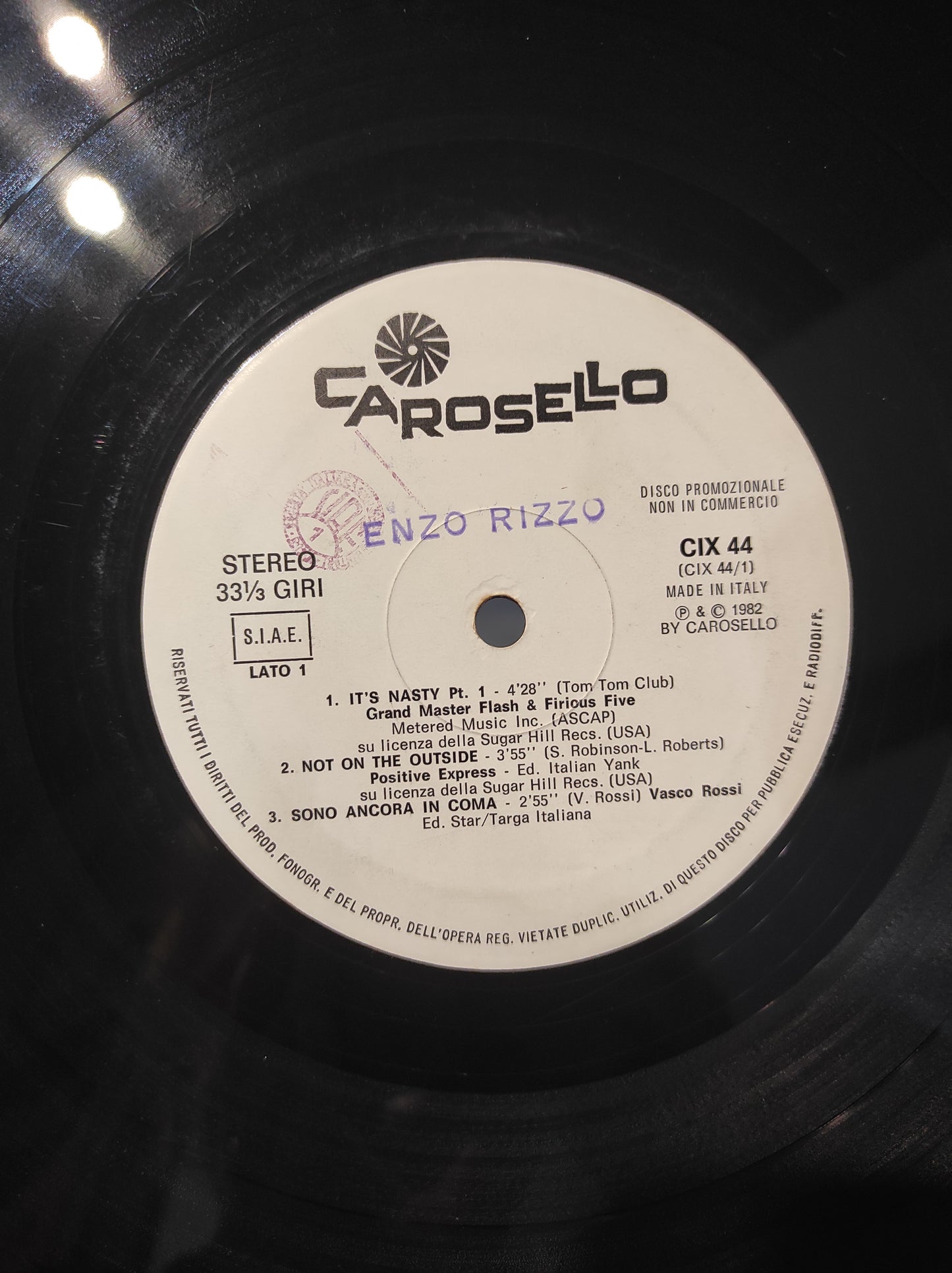 Various – Untitled