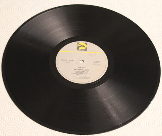 UB40 - Present Arms