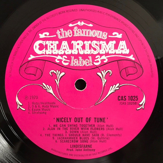 Lindisfarne - Nicely Out Of Tune