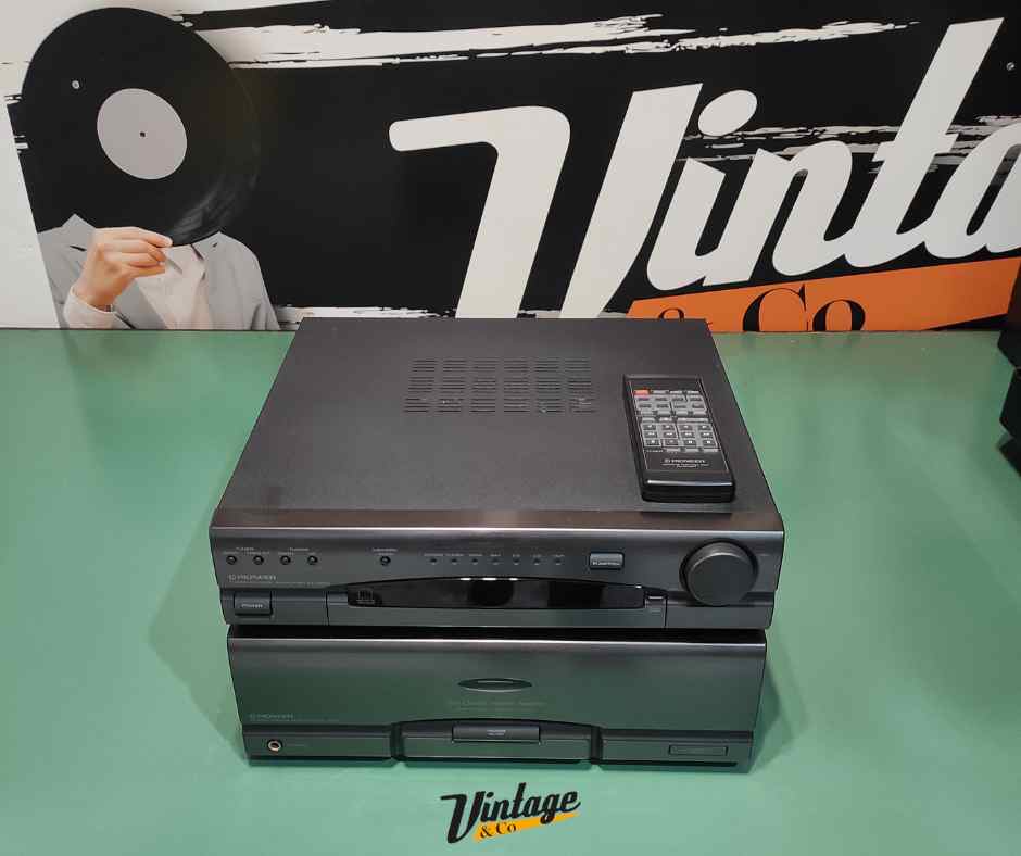 Pre-amplificatore CX-J300 + amplificatore di potenza M J200