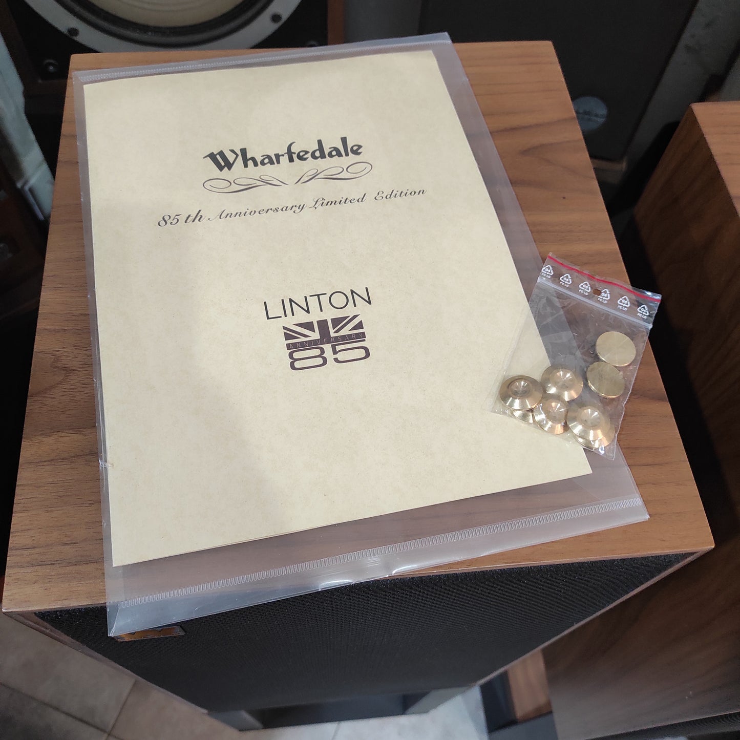 Coppia diffusori Wharefedale Linton 85 + stand Wharfedale