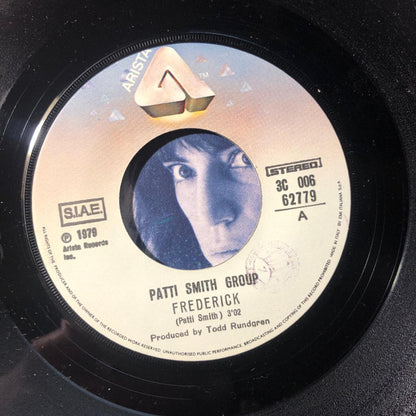 Patti Smith Group - Frederick (7")
