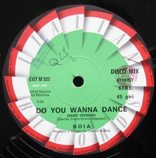 N.O.I.A. - Do You Wanna Dance?
