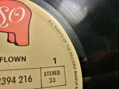 Bee Gees - Spirits Having Flown