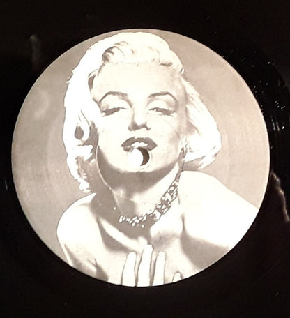 Kurt Kinzel - Fashions