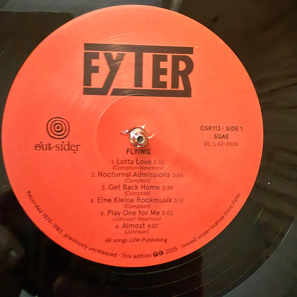 Fyter - Flying