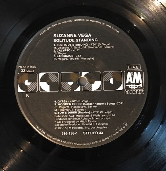 Suzanne Vega - Solitude Standing