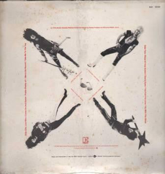 Mötley Crüe - Too Fast For Love
