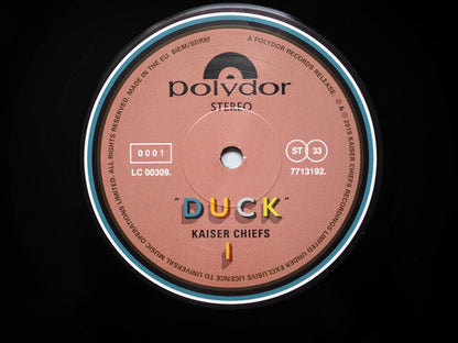 Kaiser Chiefs - Duck