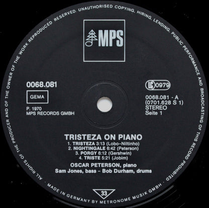 The Oscar Peterson Trio - Tristeza On Piano