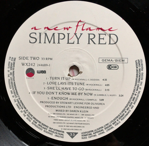 Simply Red - A New Flame