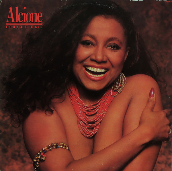 Alcione – Fruto E Raiz